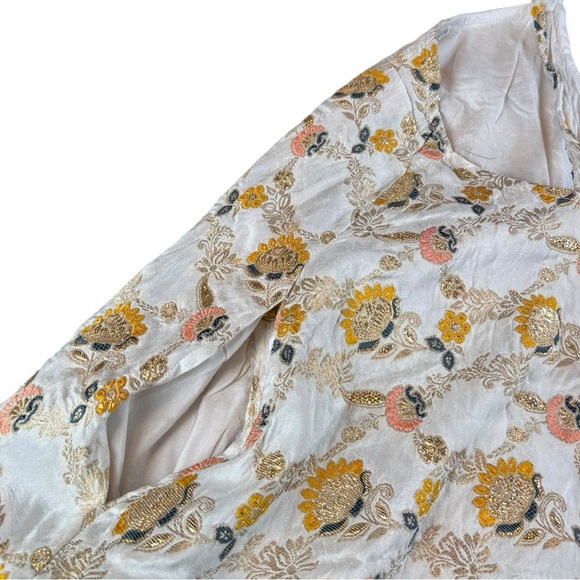 NWOT Free People Chiara Playsuit Floral Embroidered Romper Gold Ivory Size M - Picture 7 of 11